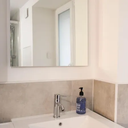 Charming For 2 In The Heart Of Apartment