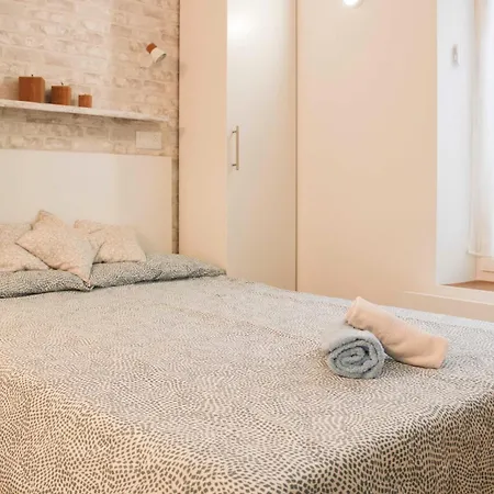 Charming For 2 In The Heart Of *